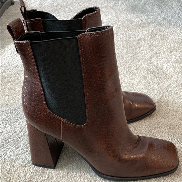 Circus by Sam Edelman Polly Booties - Picture 5 of 6